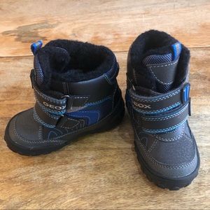 NEW never worn Geox toddler winter boots size 6.5